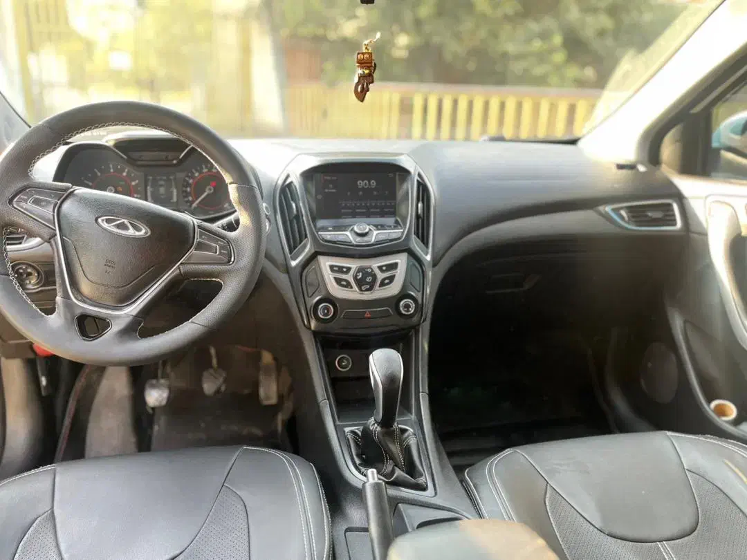 چری آریزو 5 دنده‌ای لاکچری - 1398