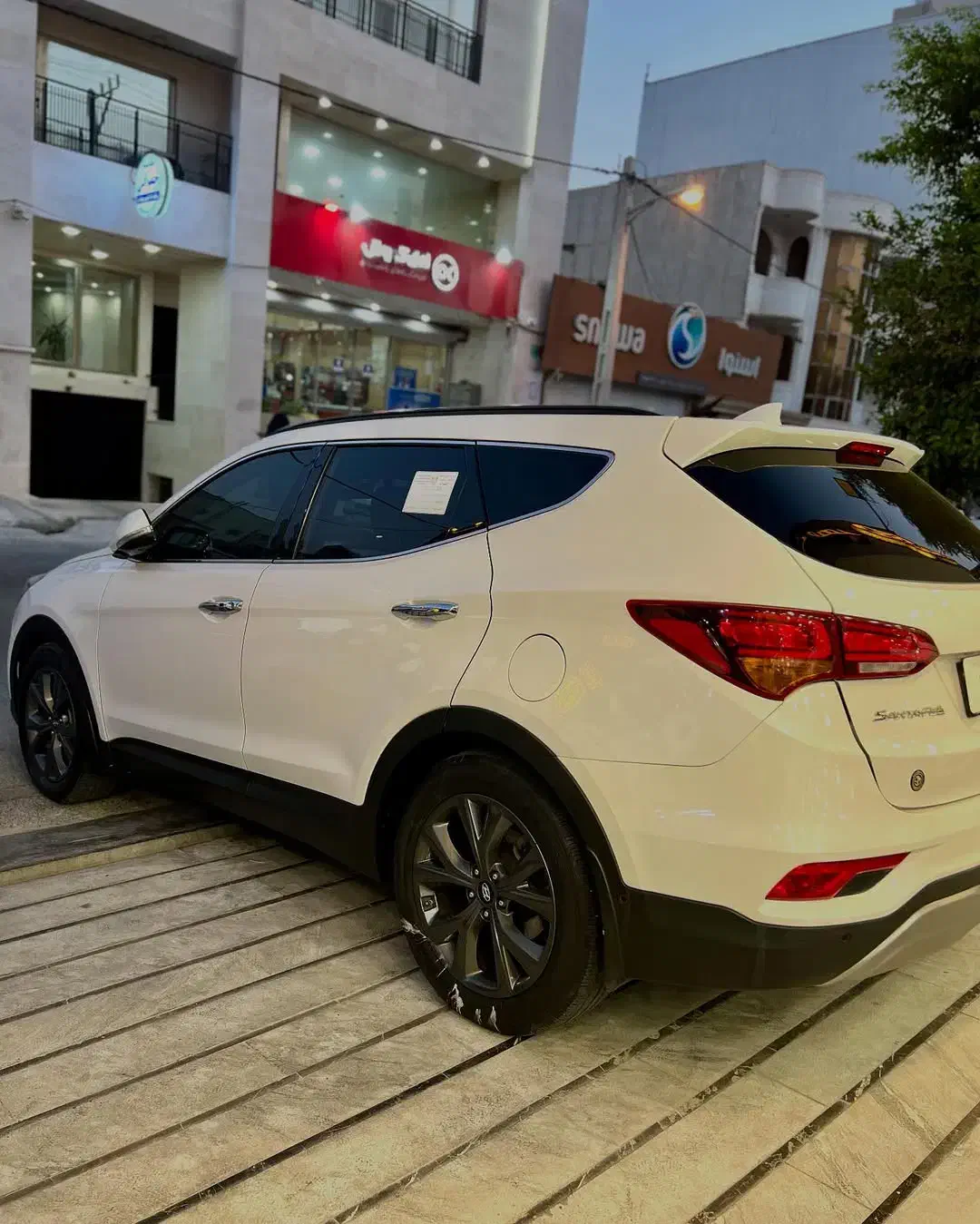 هیوندای سانتافه جی‌ال‌اس ۲.۴ GDI دو دیفرانسیل - 2015