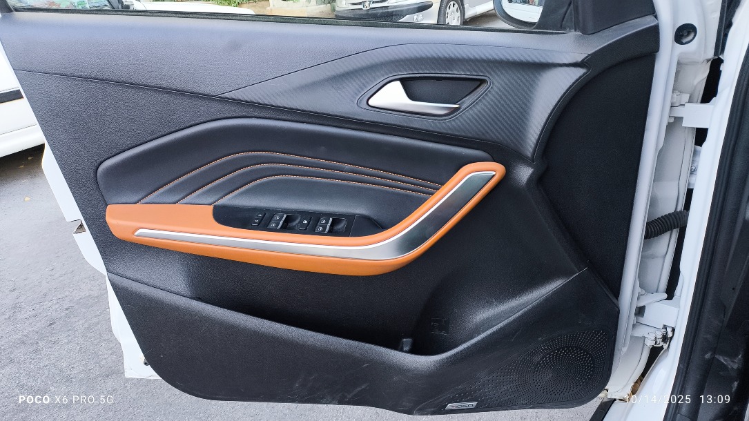 ام وی ام X22 پرو اتوماتیک IE - 1401