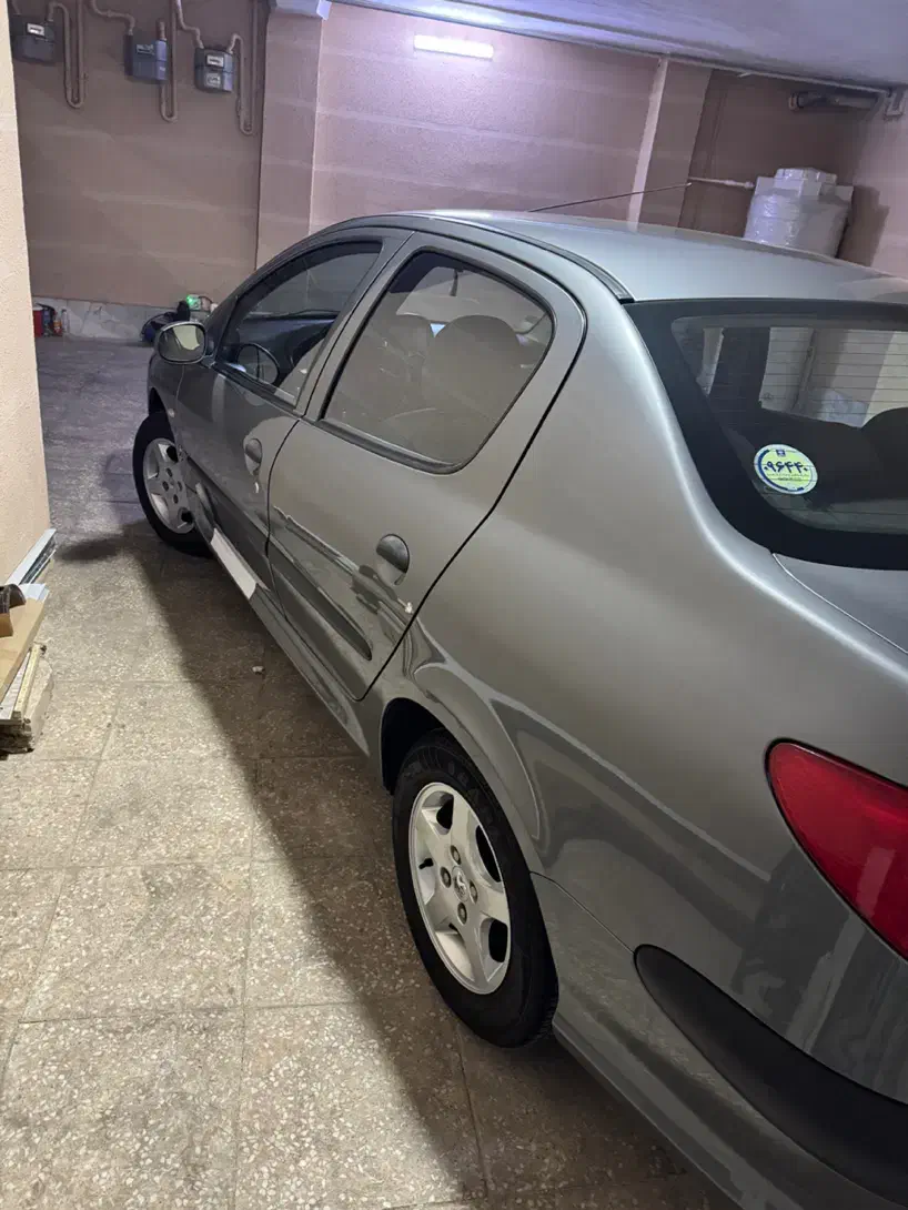 پژو ۲۰۶ صندوق دار v8 - 1398