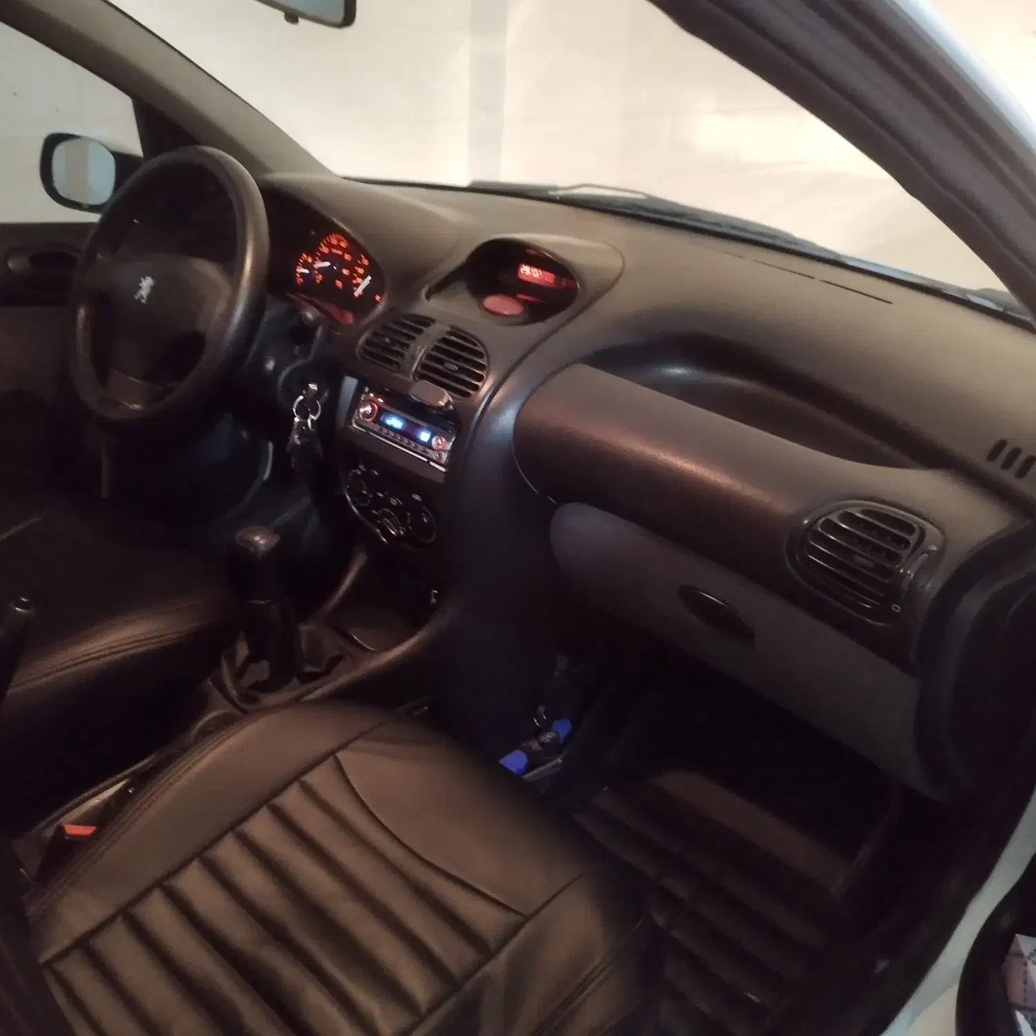 پژو ۲۰۶ صندوق دار v9 - 1389