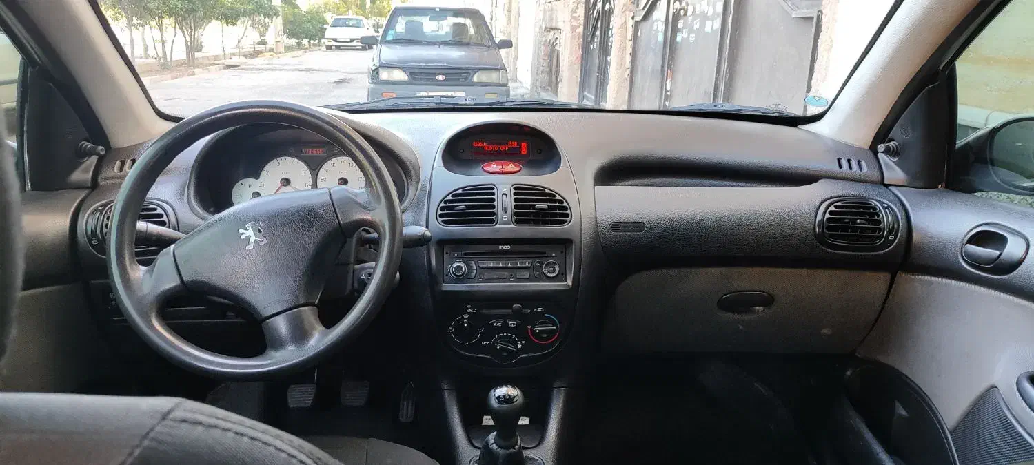 پژو 206 تیپ 2 - 1396