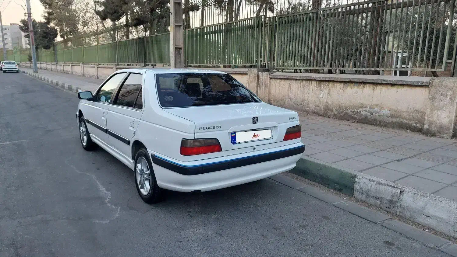 پژو پارس ELX-XU7P سفارشی - 1402