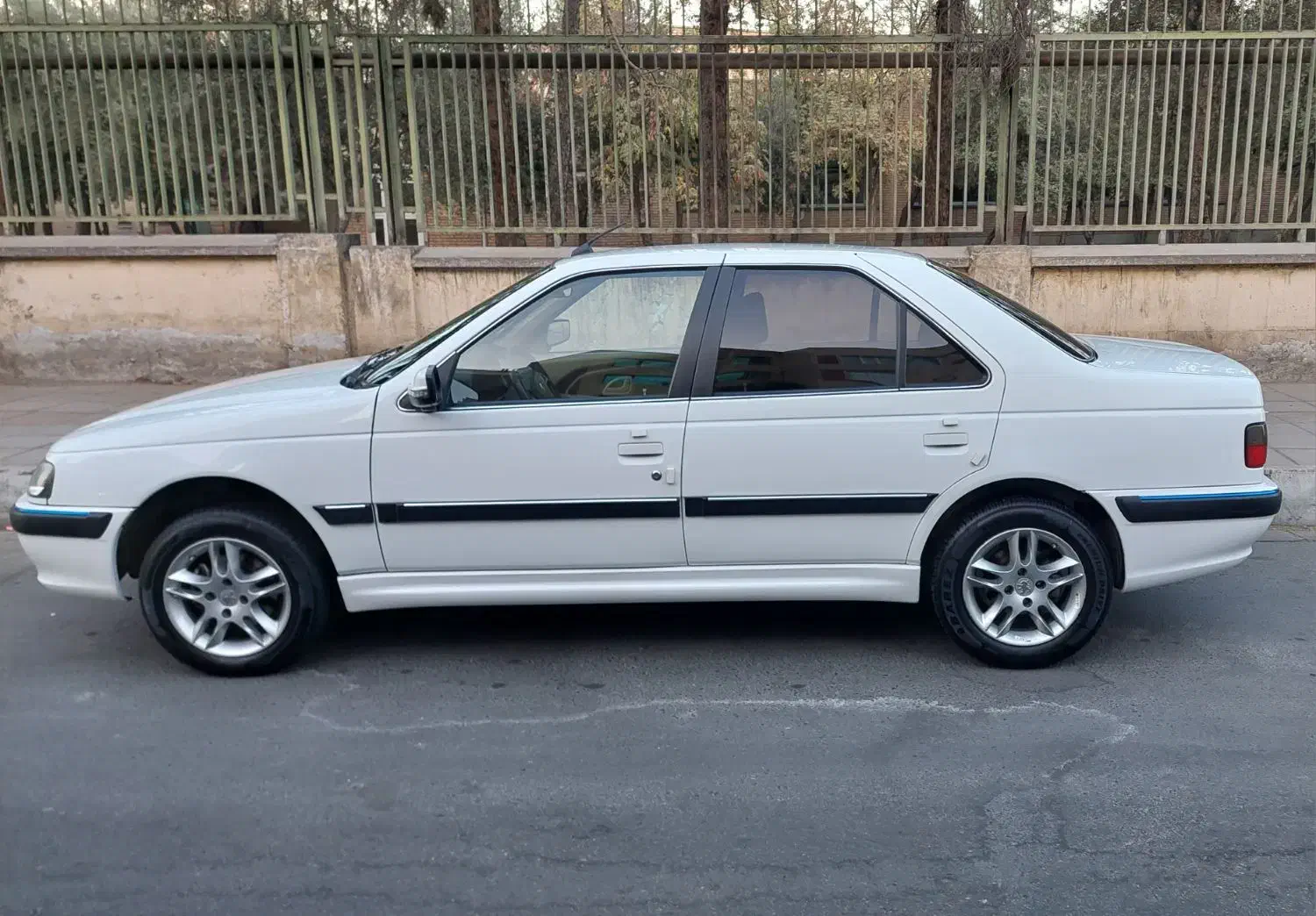 پژو پارس ELX-XU7P سفارشی - 1402