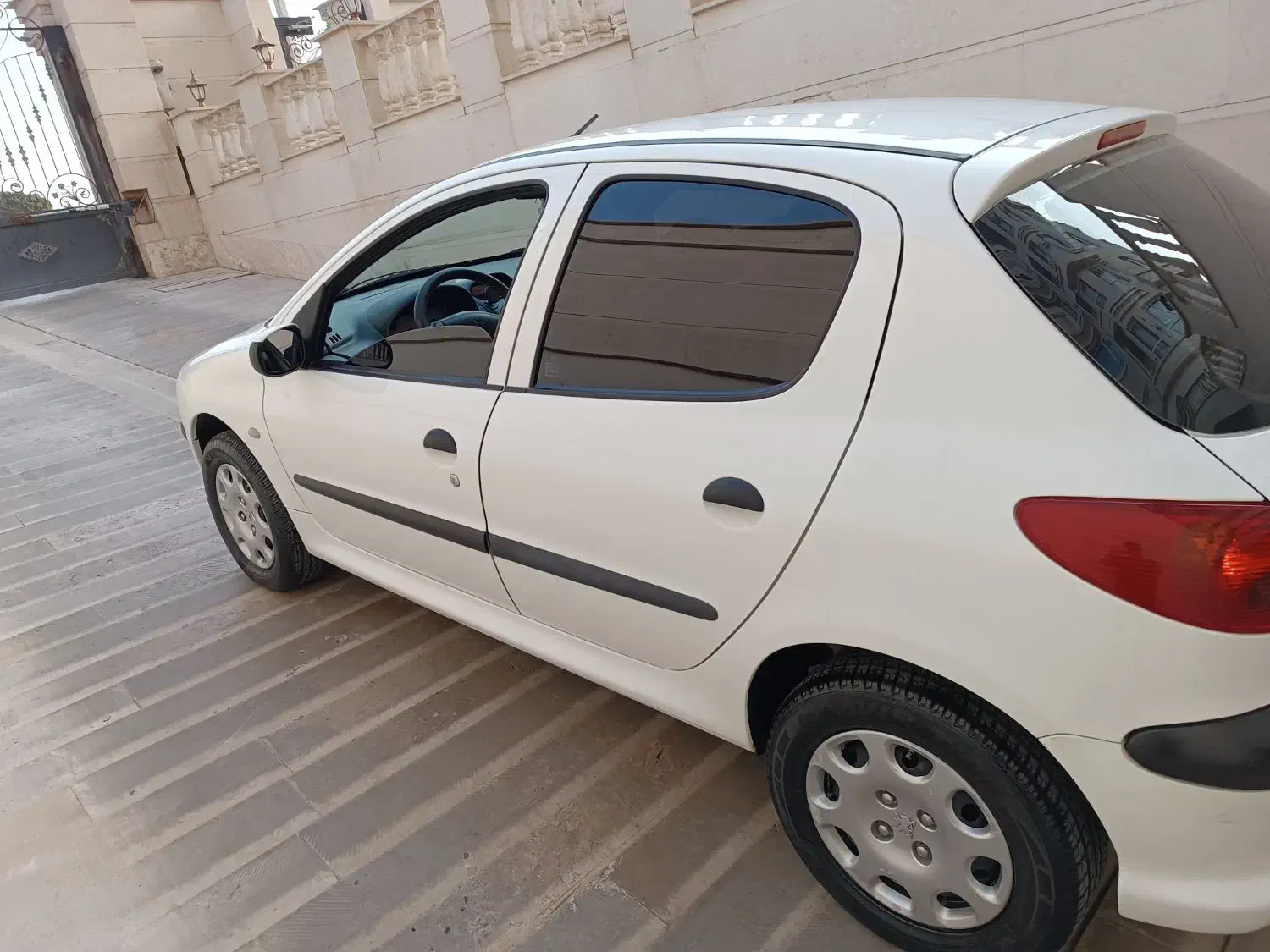 پژو 206 تیپ 2 - 1398