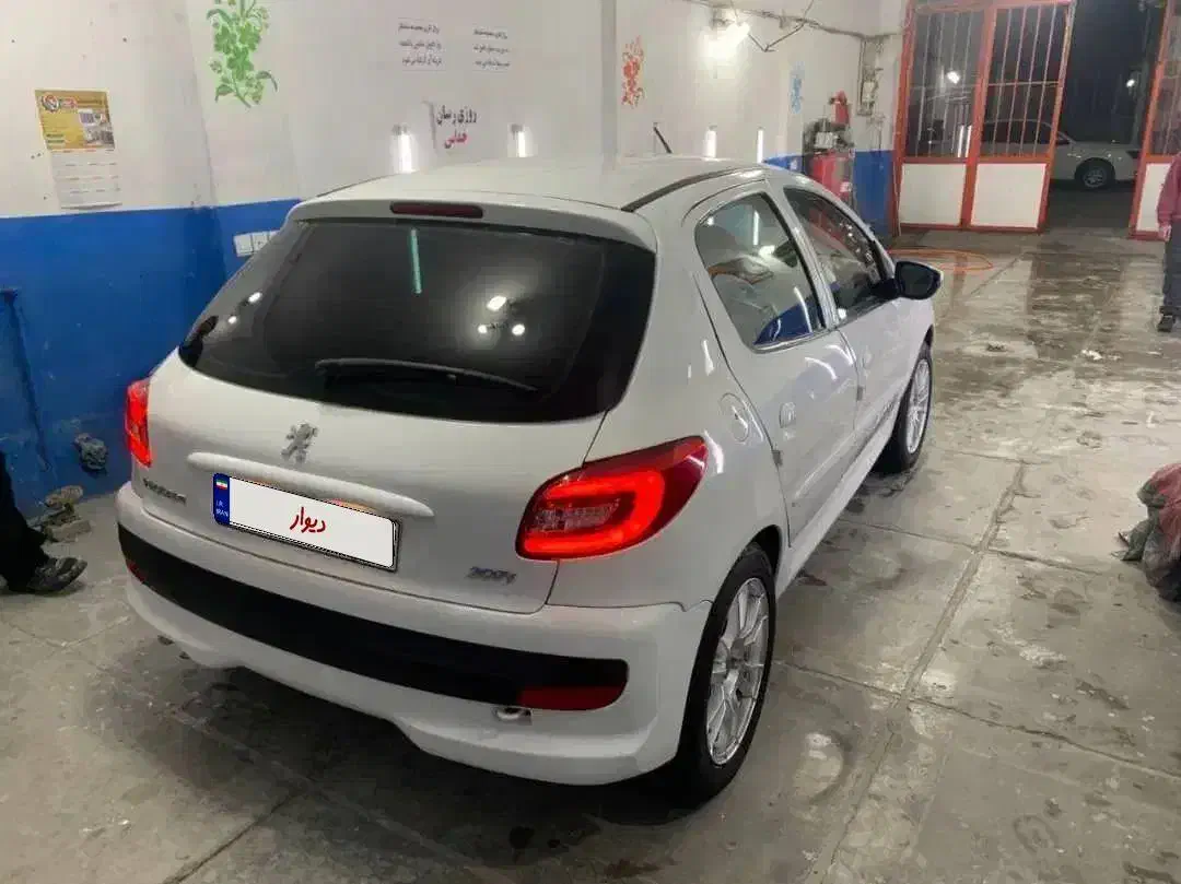 پژو 207 دنده ای فرمان برقی - 1401