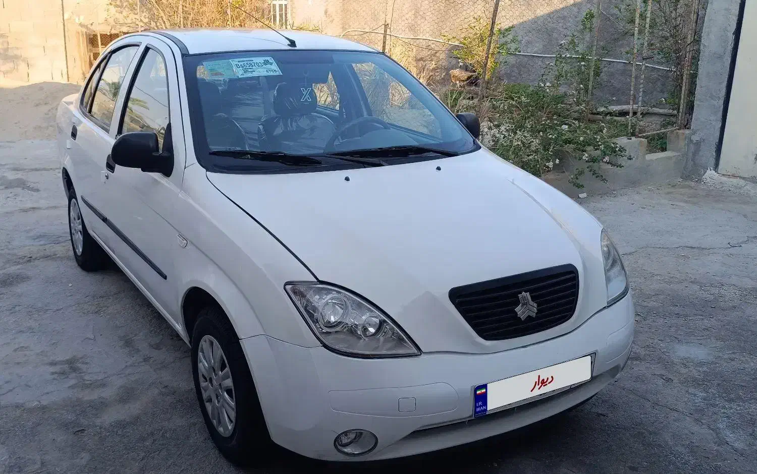 تیبا صندوق دار SX - 1400