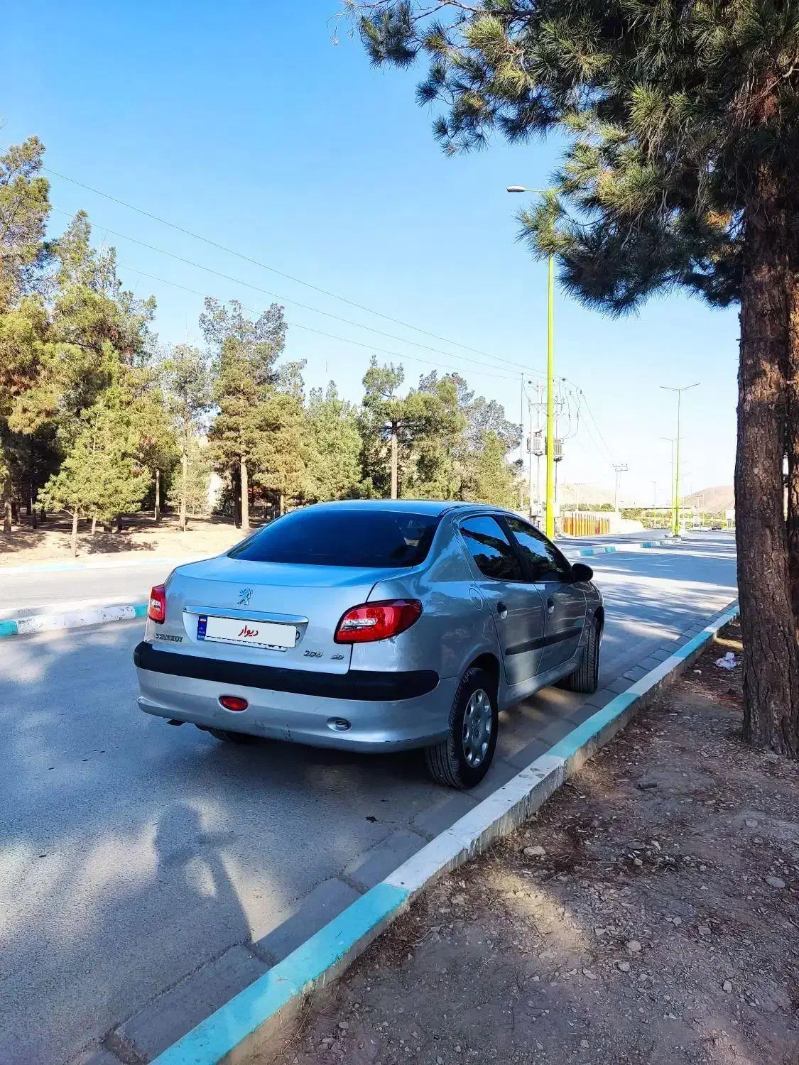 خودرو پژو، ۲۰۶ صندوق دار آگهی ann_20928643