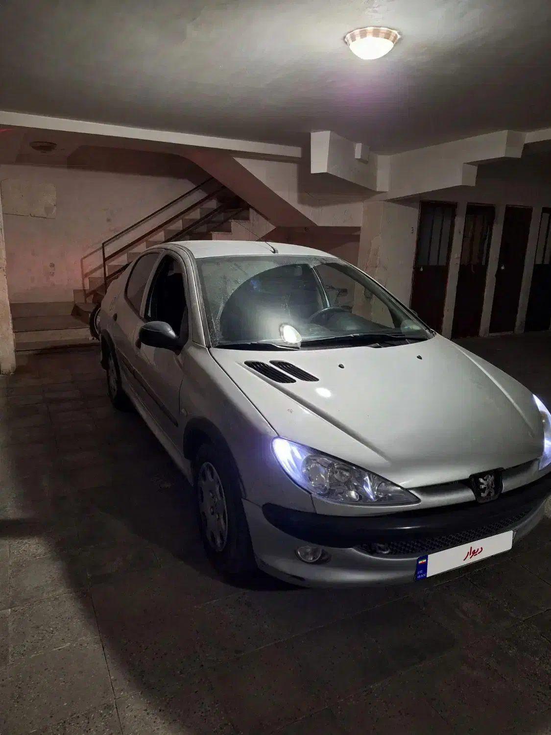 پژو ۲۰۶ صندوق دار v20 - 1386