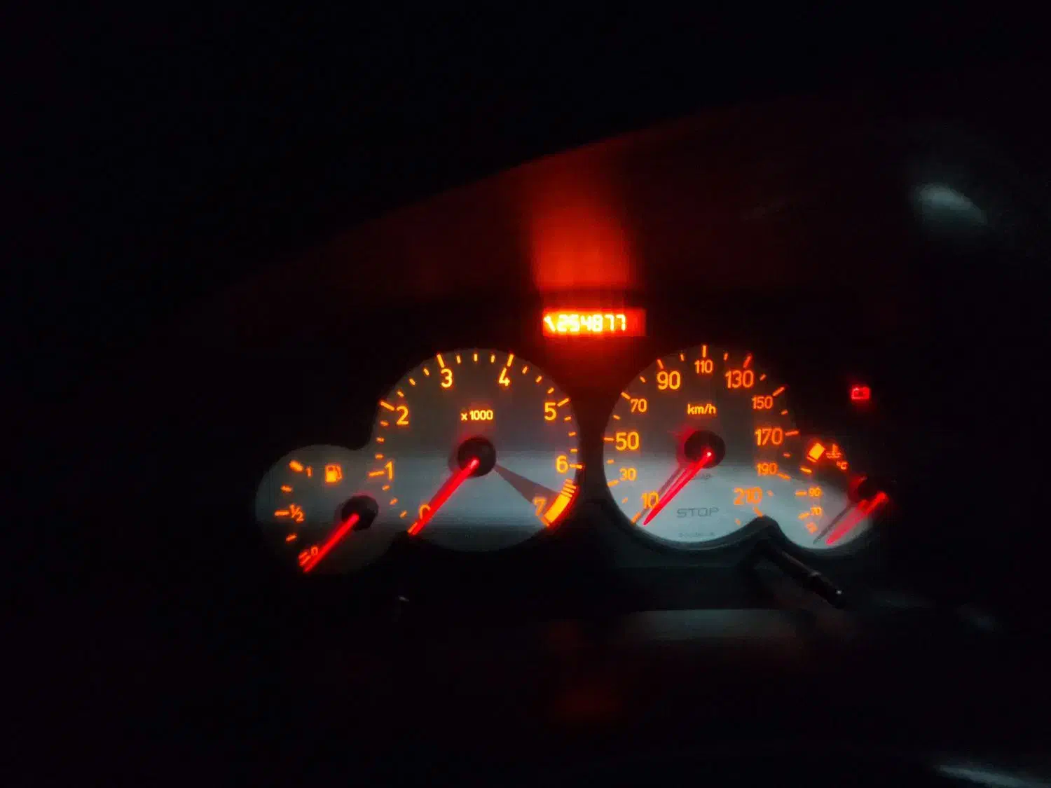 پژو ۲۰۶ صندوق دار v20 - 1386