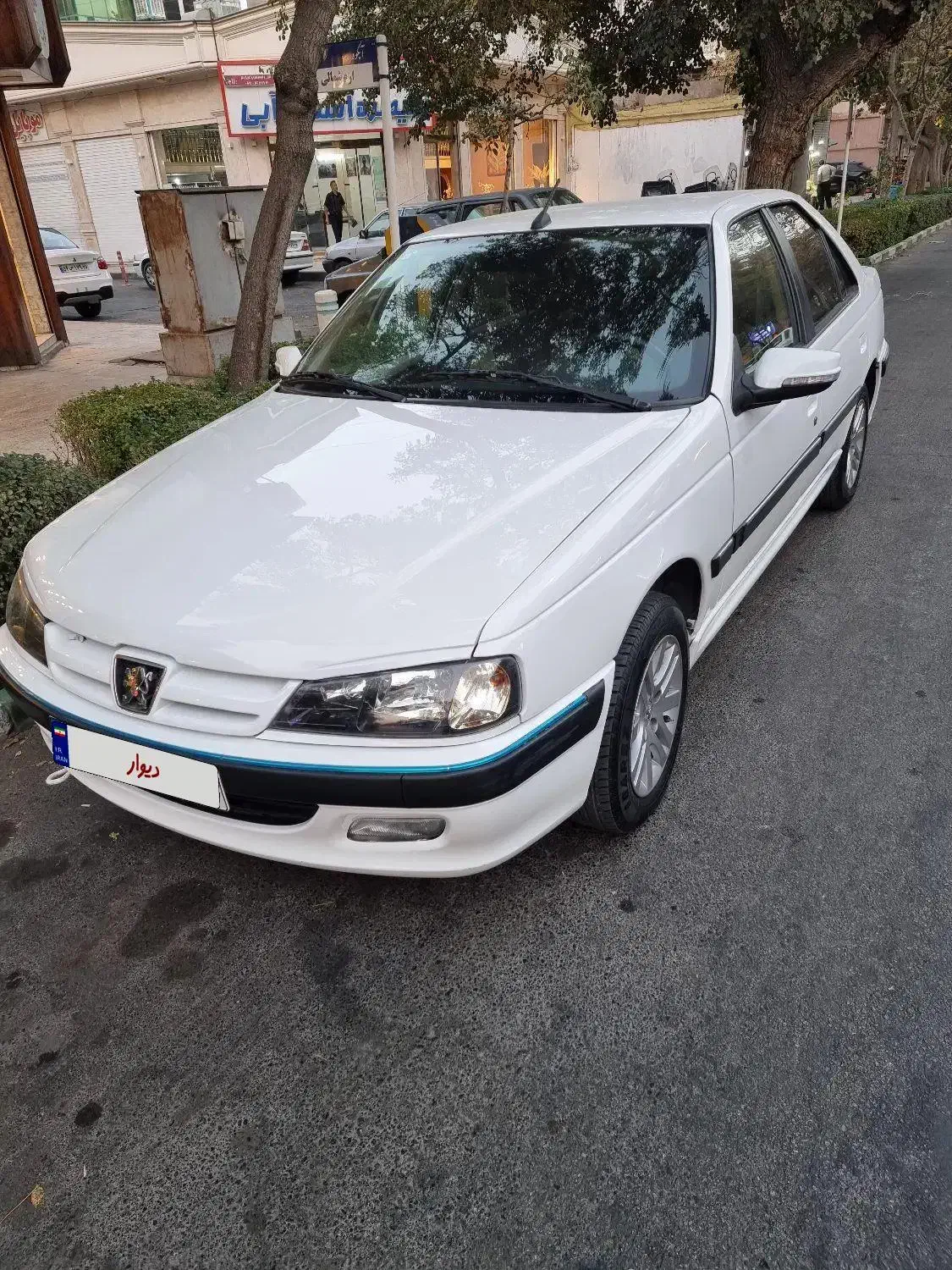 پژو پارس ELX-XUM - 1401