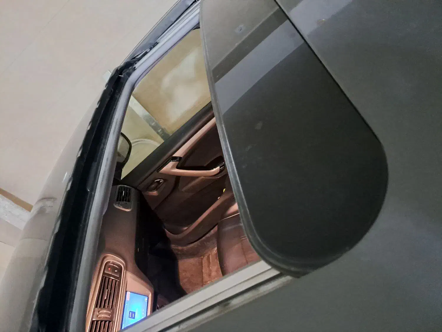 تارا اتوماتیک V2 - 1402