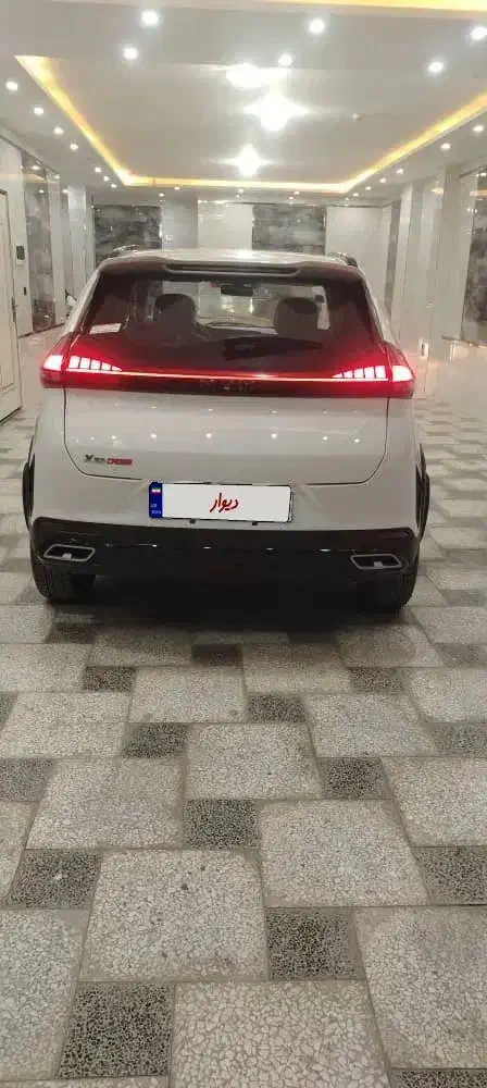 ام وی ام X33 کراس دنده‌ای - 1402