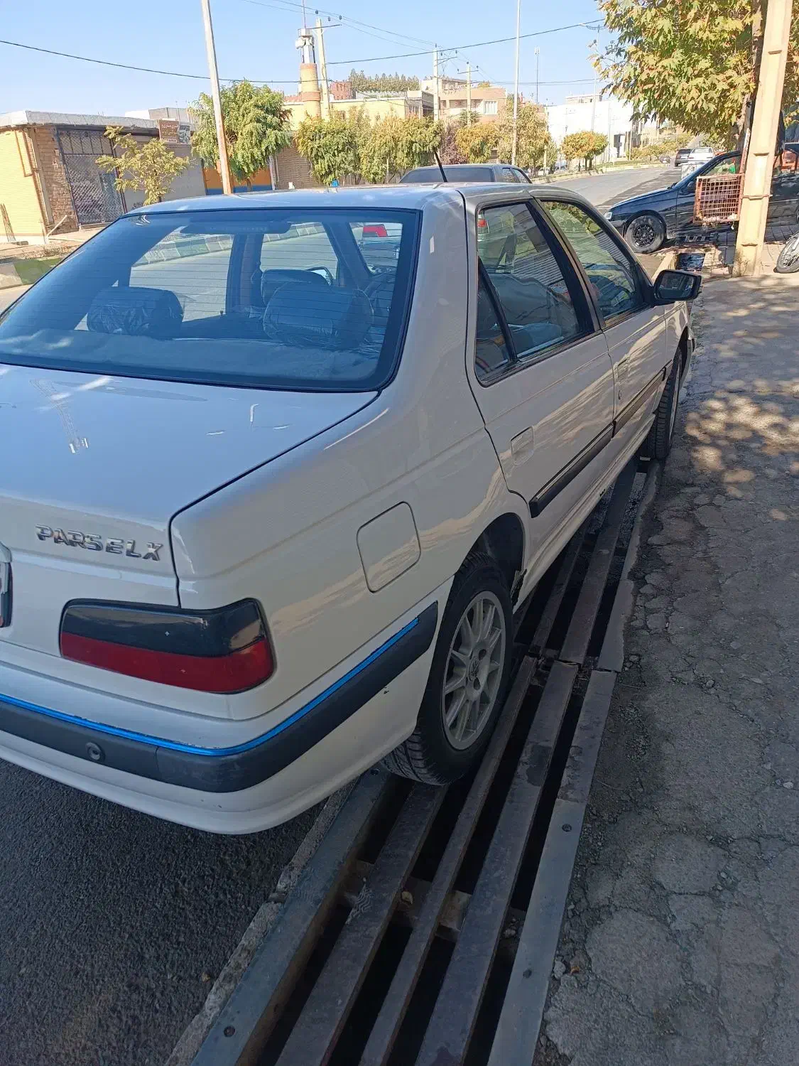 خودرو پژو، پارس آگهی ann_20928690