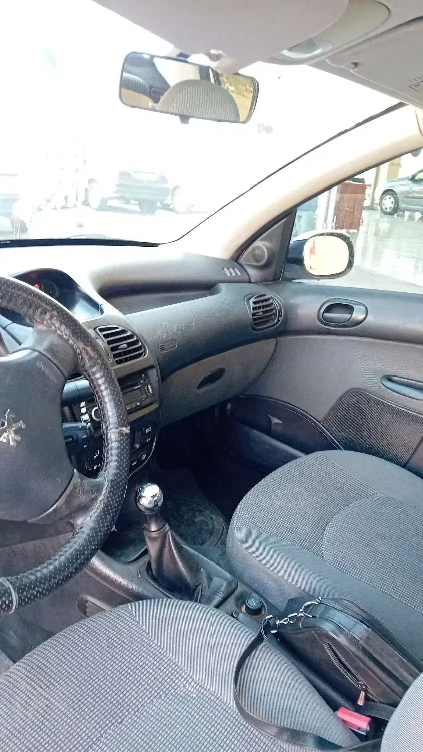 پژو ۲۰۶ صندوق دار v8 - 1393