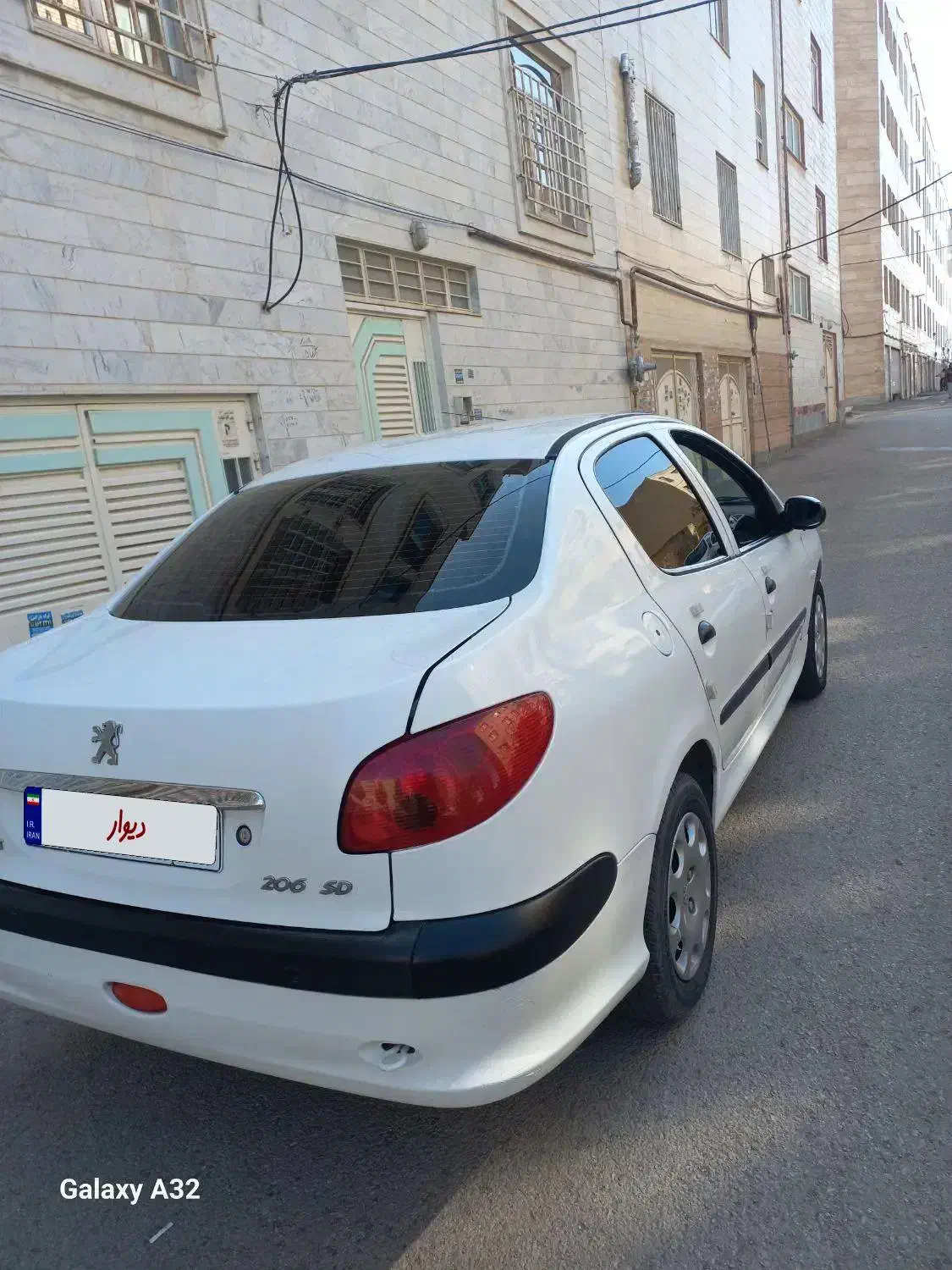 پژو ۲۰۶ صندوق دار v8 - 1394