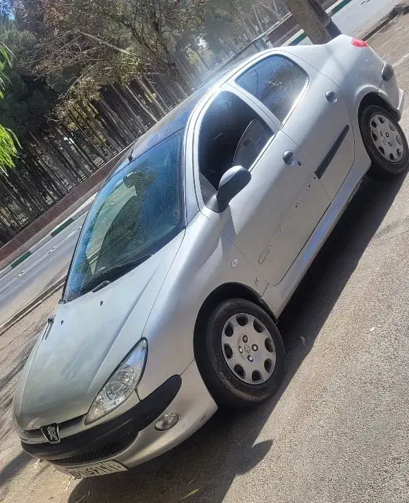 پژو ۲۰۶ صندوق دار v8 - 1386