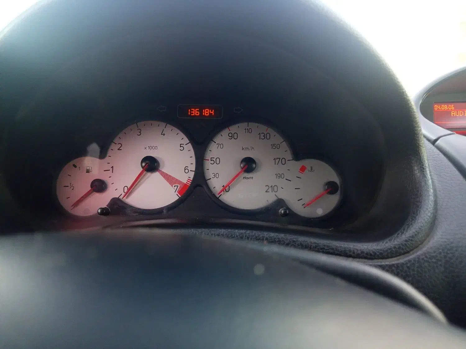 پژو 206 تیپ 5 - 1394