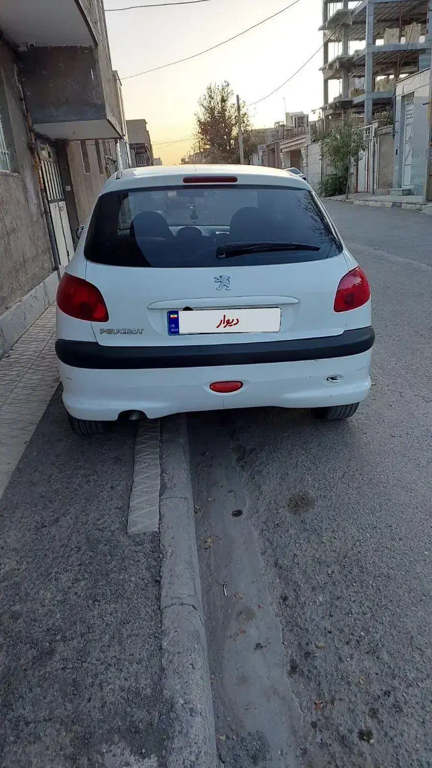 پژو 206 تیپ 2 - 1396