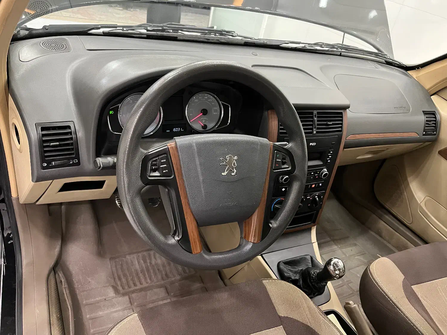 پژو 405 SLX بنزینی TU5 - 1393