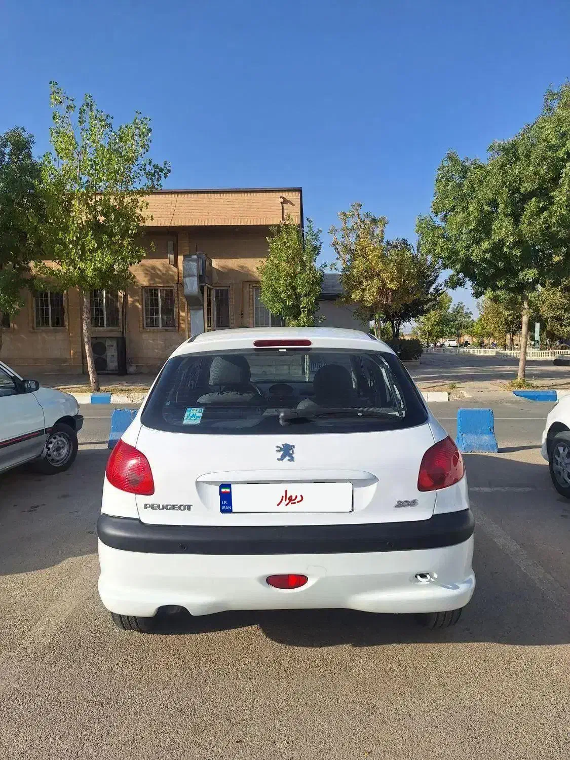 پژو 206 تیپ 2 - 1396