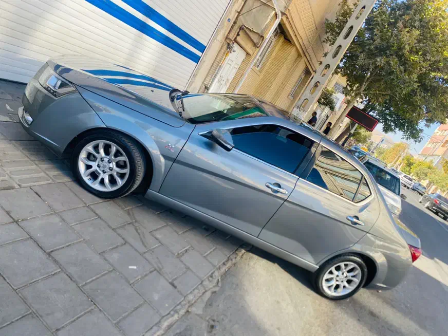 دنا پلاس توربو ۵ دنده 4 ایربگ - 1397