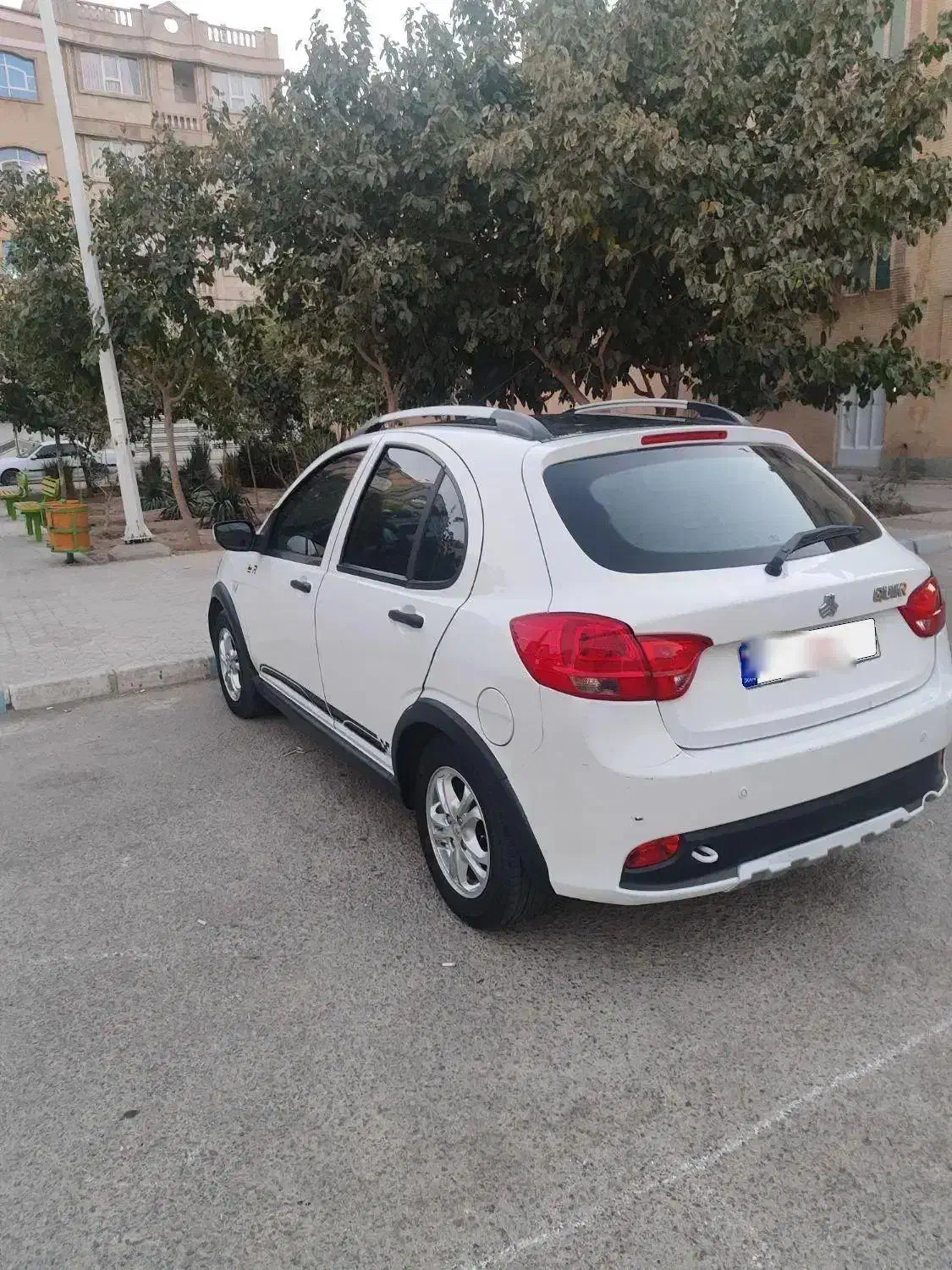 خودرو کوییک، R آگهی ann_20928963