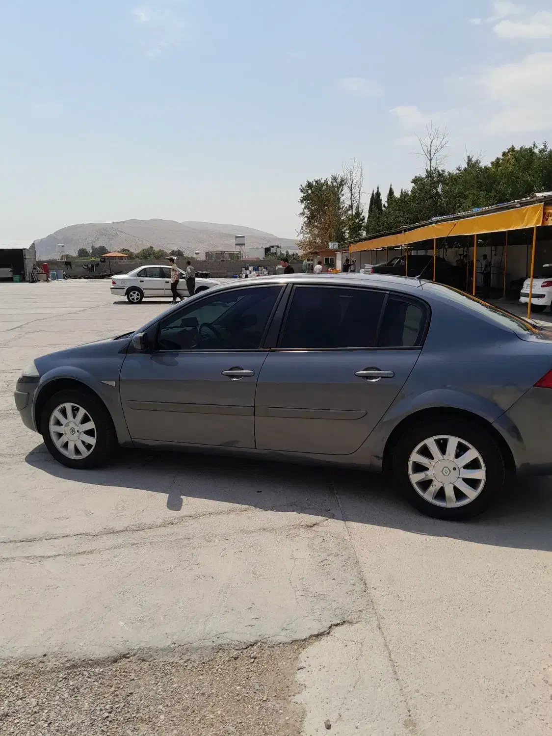 رنو مگان پارس خودرو 2000 - 1391