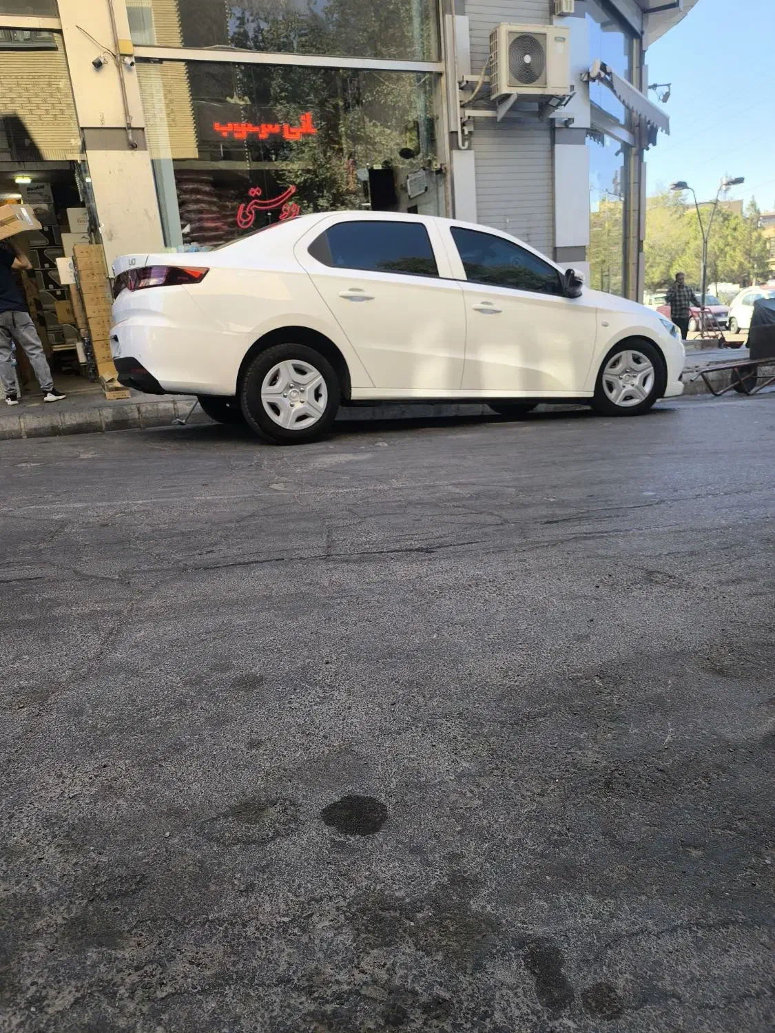 خودرو تارا، دنده‌ای آگهی ann_20929001