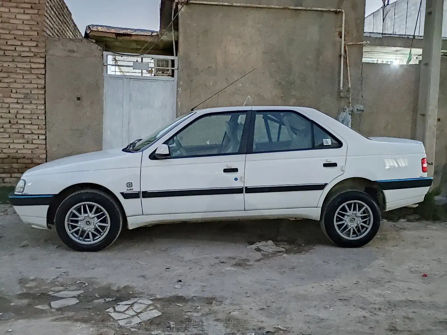 پژو 405 SLX بنزینی TU5 - 1399