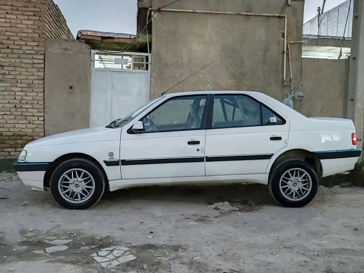 پژو 405 SLX بنزینی TU5 - 1399