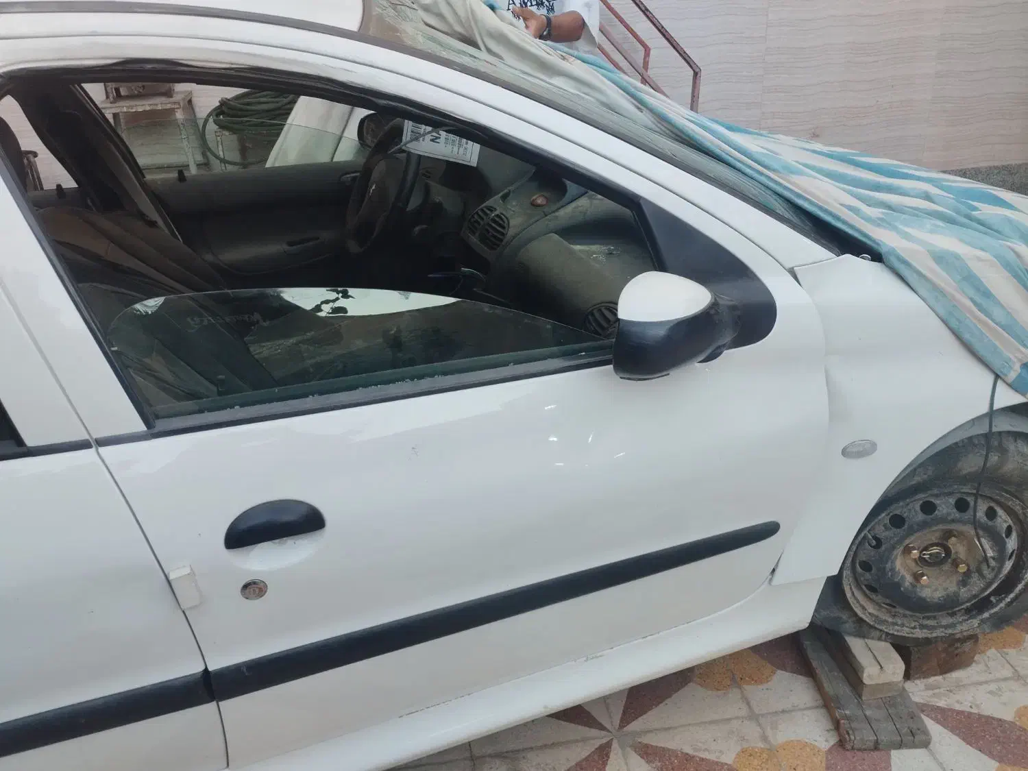 پژو 206 تیپ 5 - 1395