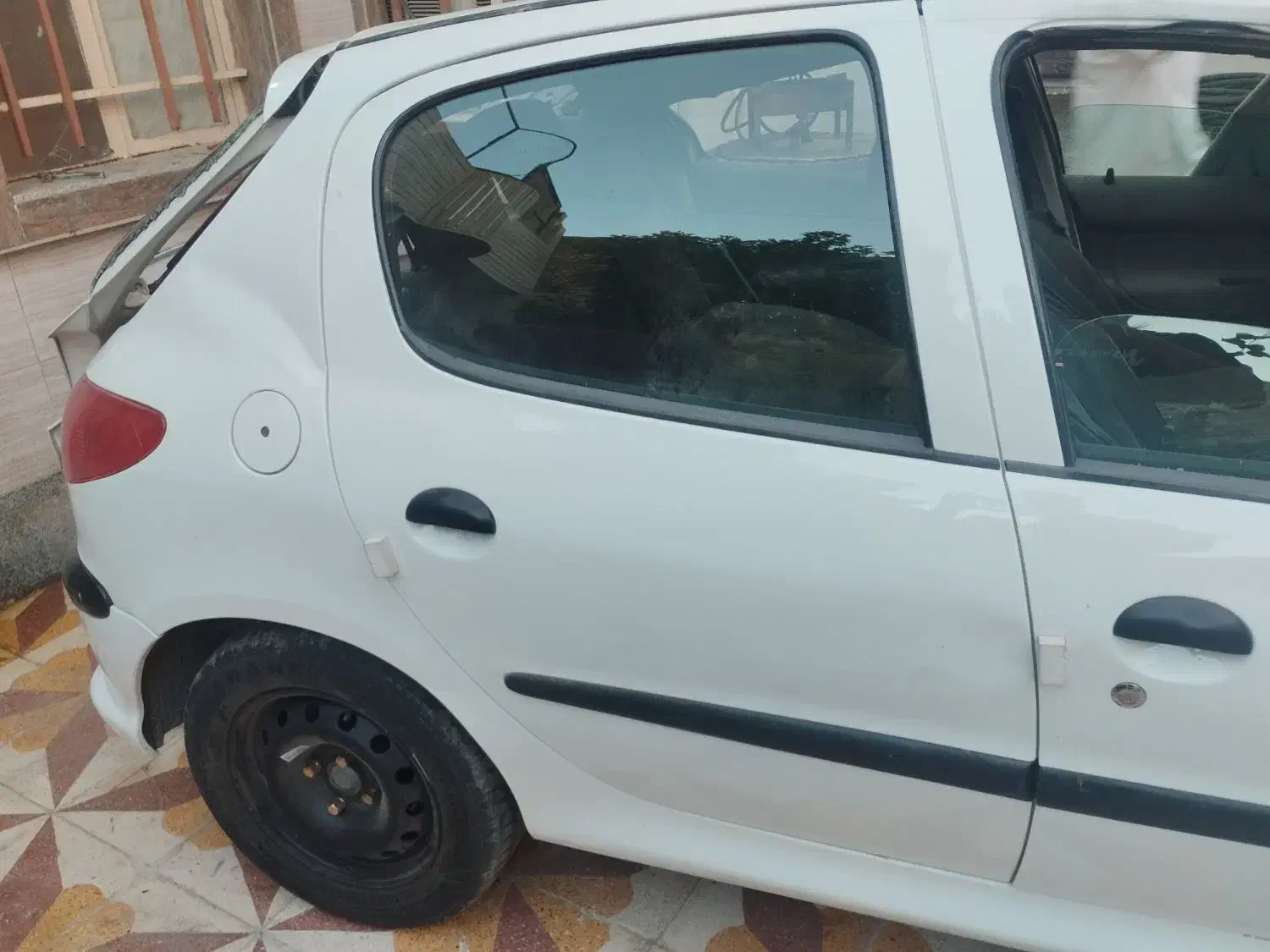 پژو 206 تیپ 5 - 1395