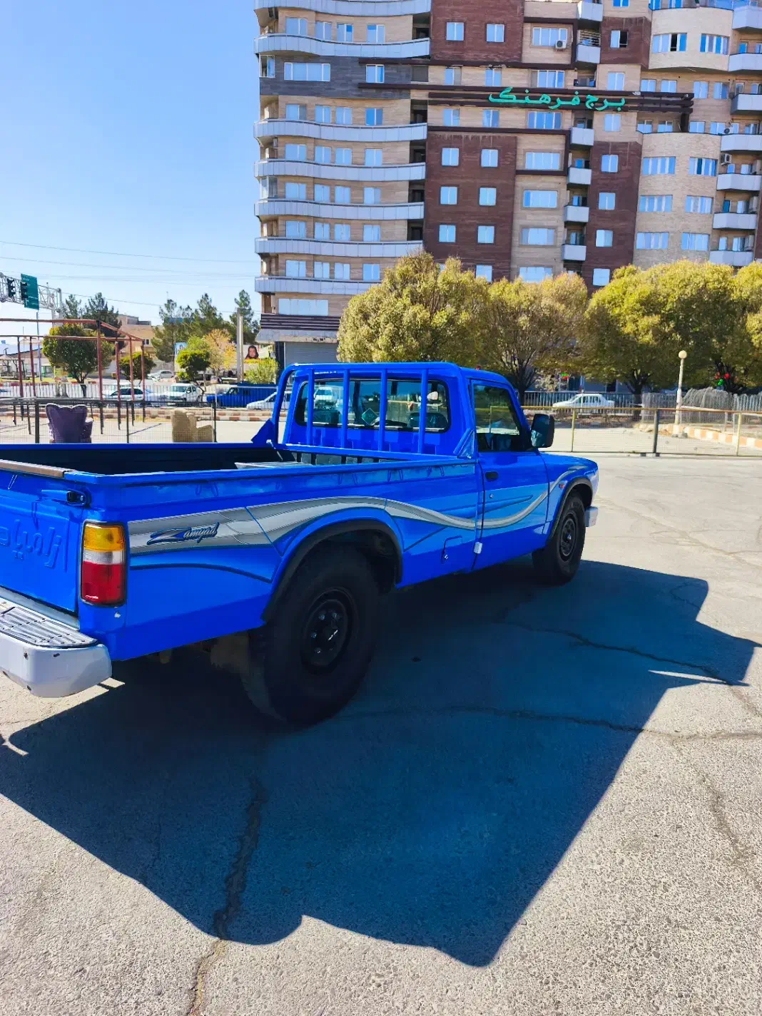 زامیاد وانت نیسانZ24 دوگانه سوز آپشنال - 1400