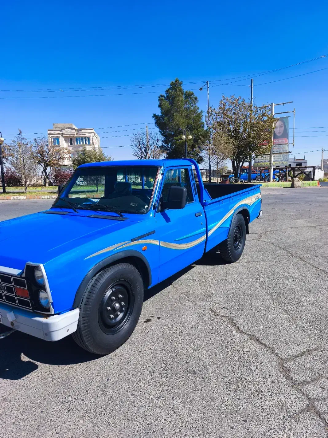 زامیاد وانت نیسانZ24 دوگانه سوز آپشنال - 1400