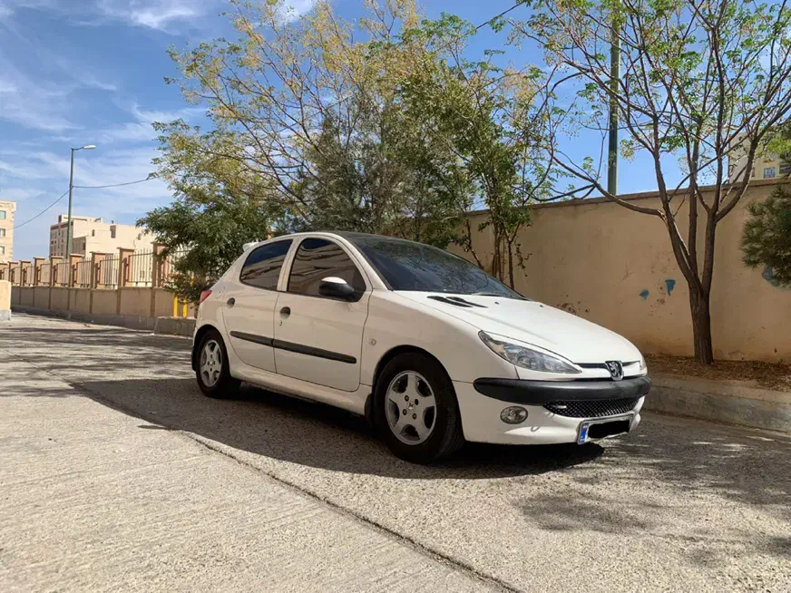 پژو 206 تیپ 5 - 1392