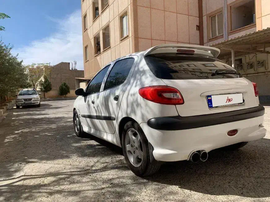 پژو 206 تیپ 5 - 1392