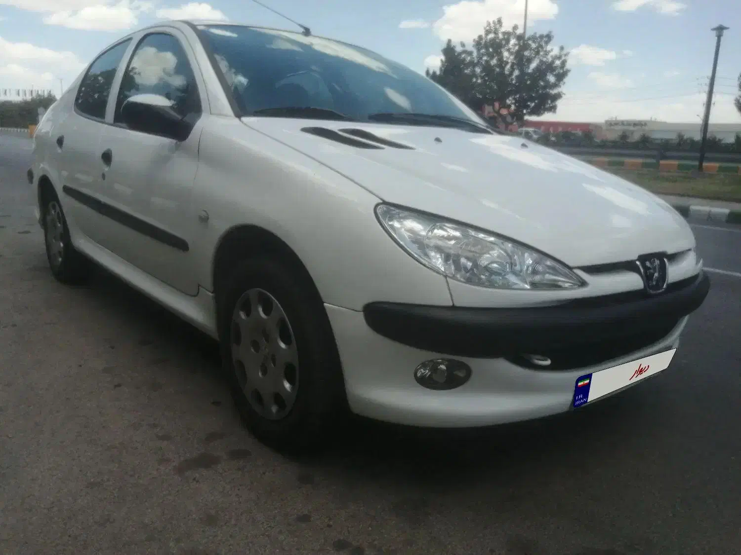 پژو ۲۰۶ صندوق دار v8 - 1394