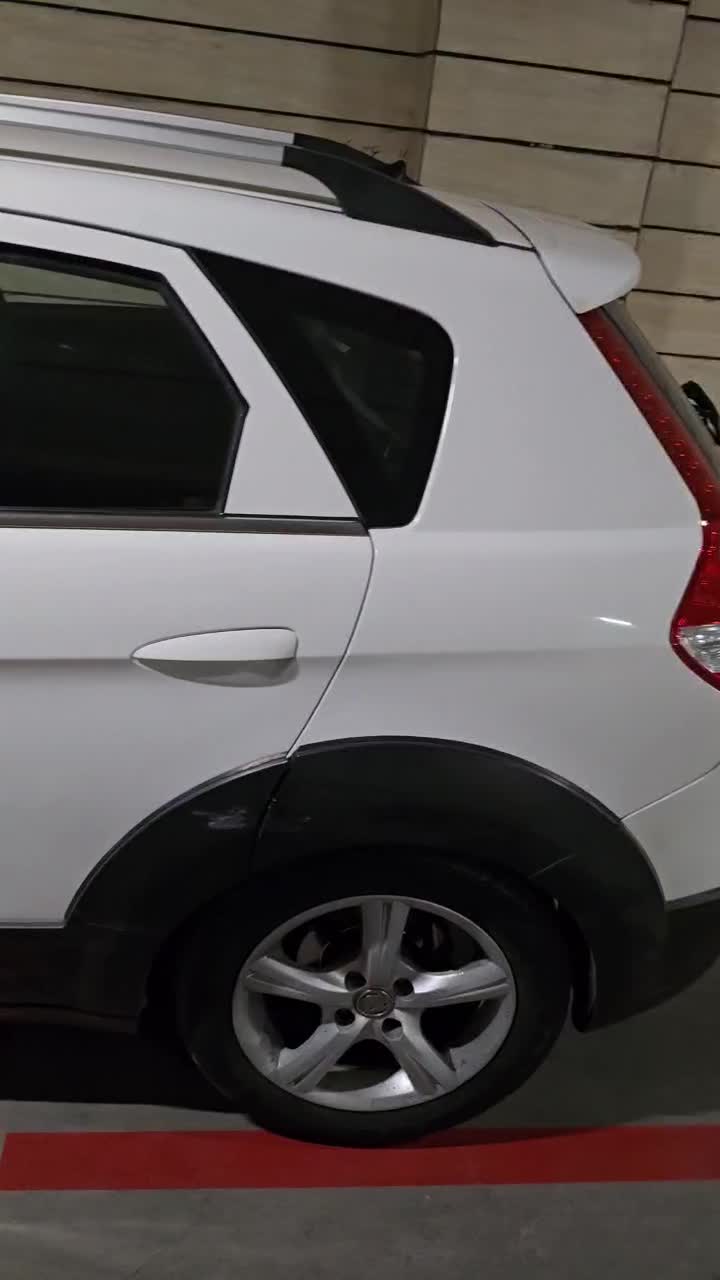 خودرو دانگ فنگ، H30 کراس آگهی ann_20929277