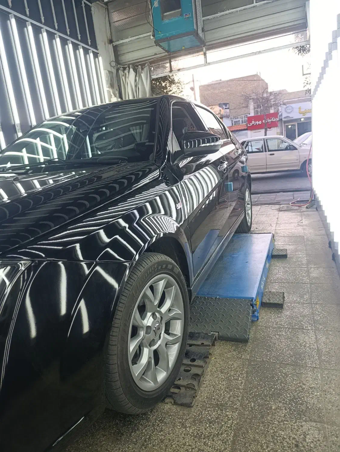 دنا پلاس توربو اتوماتیک آپشنال - 1404