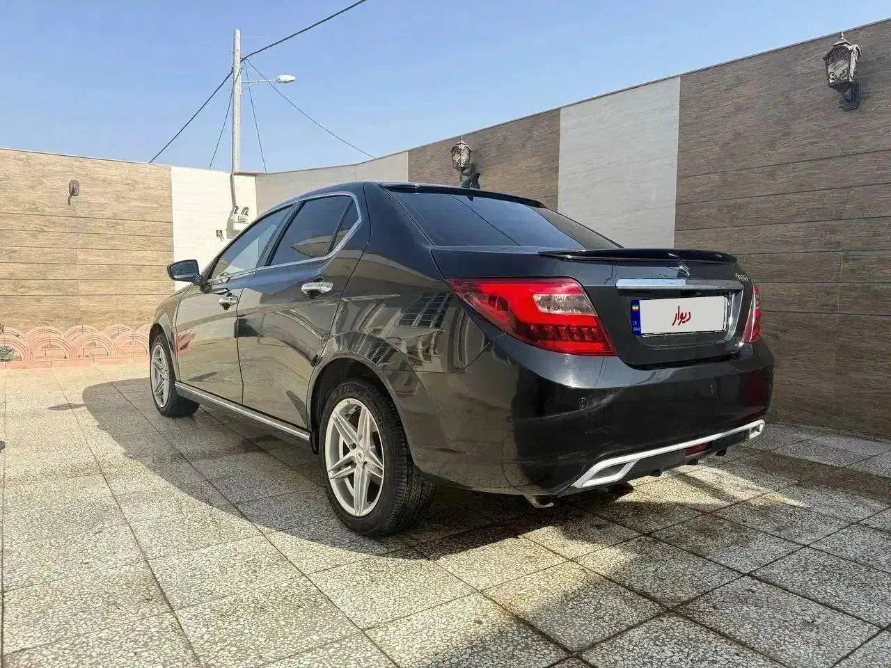 دنا پلاس تیپ ۲ سانروف ۴ ایربگ - 1401