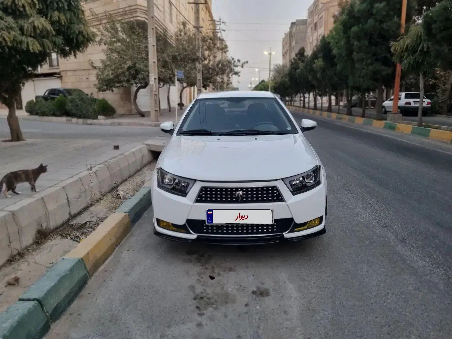 دنا پلاس ۵ دنده EF7 - 1402