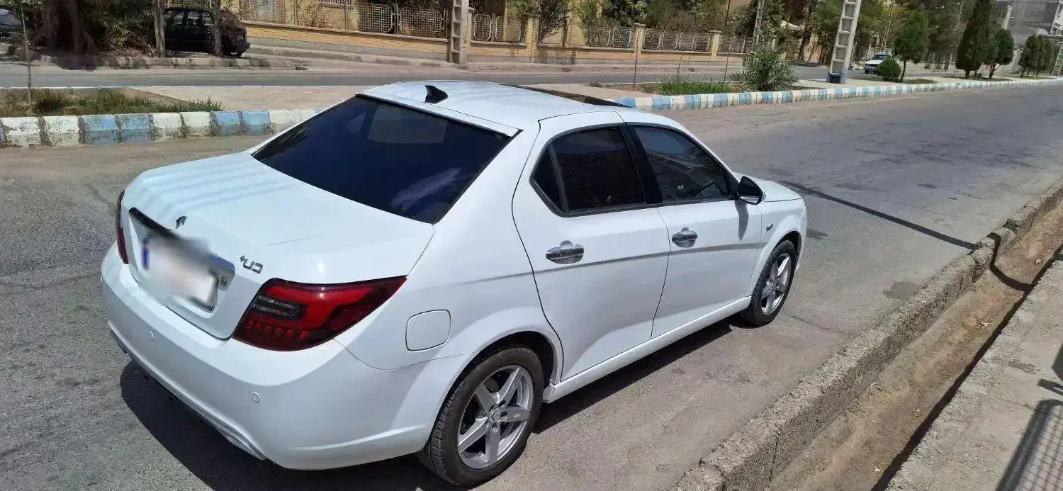 دنا پلاس توربو اتوماتیک - 1402