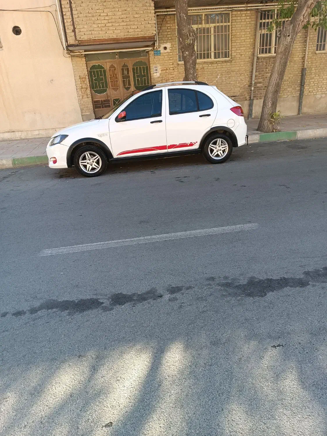 خودرو کوییک، R آگهی ann_20929466