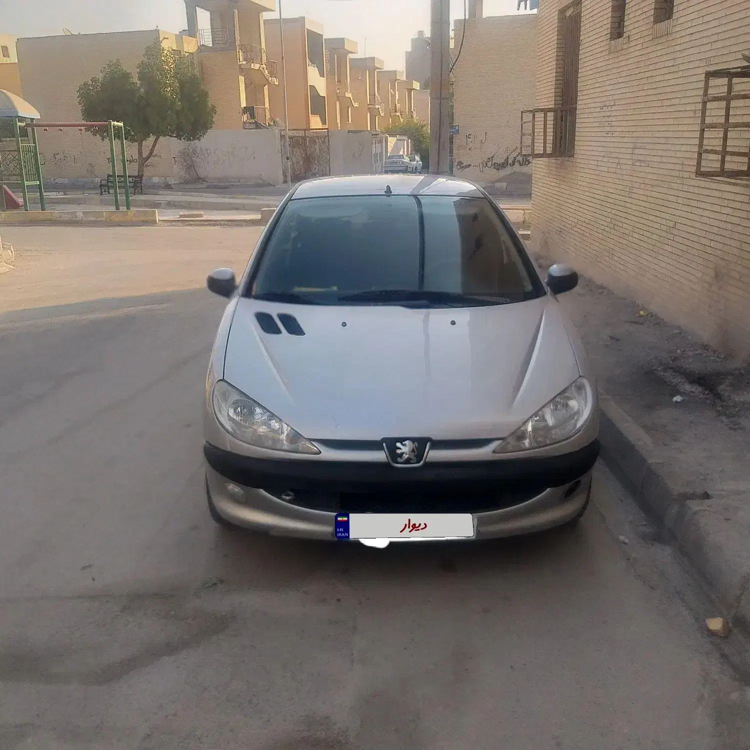 پژو 206 تیپ 3 - 1396