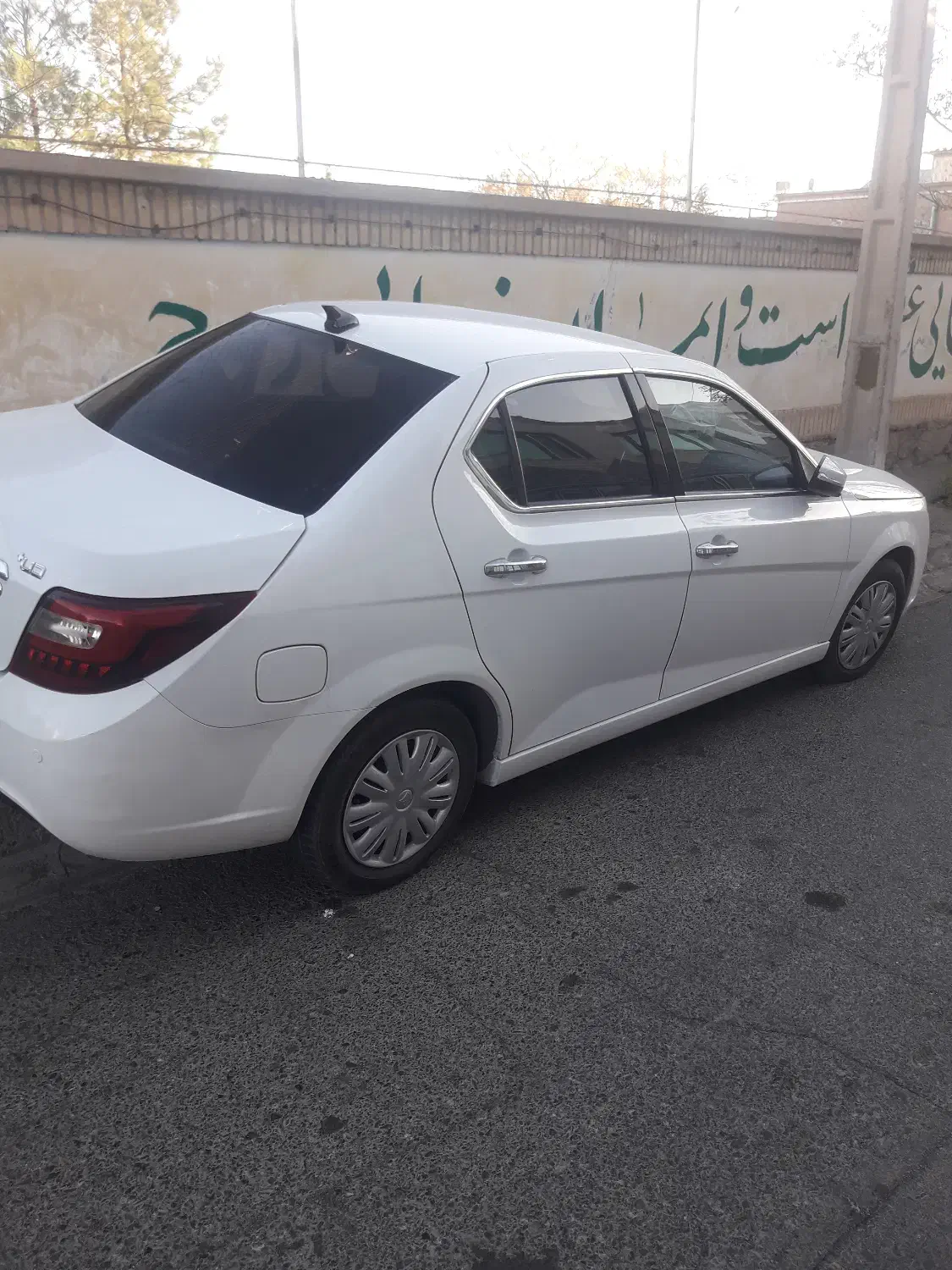 دنا پلاس ۵ دنده EF7 - 1402