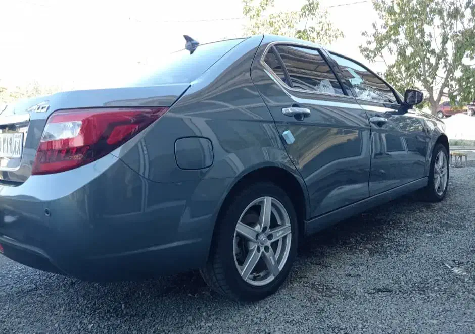 دنا پلاس توربو 6 دنده - 1403