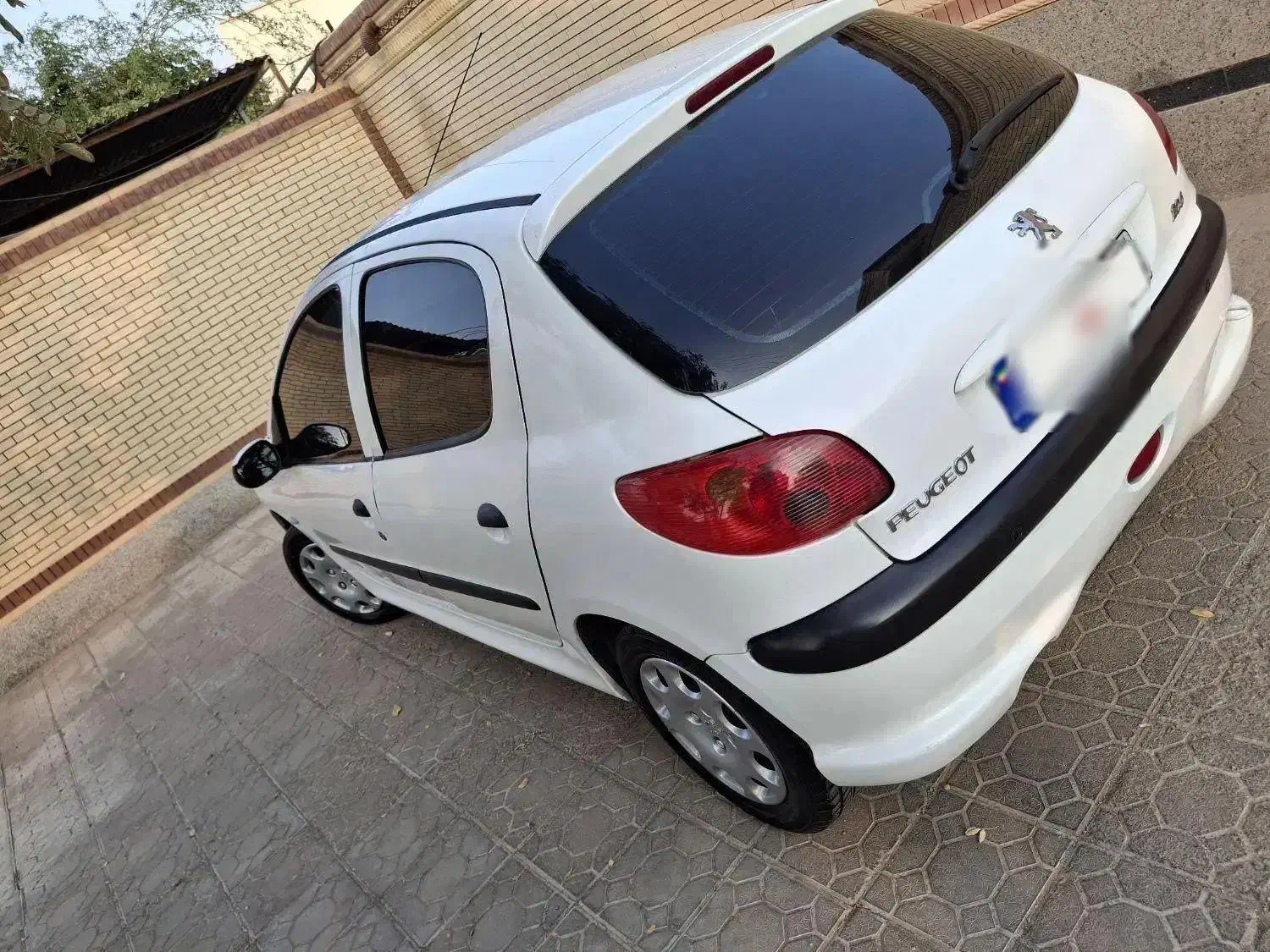 پژو 206 تیپ 2 - 1396