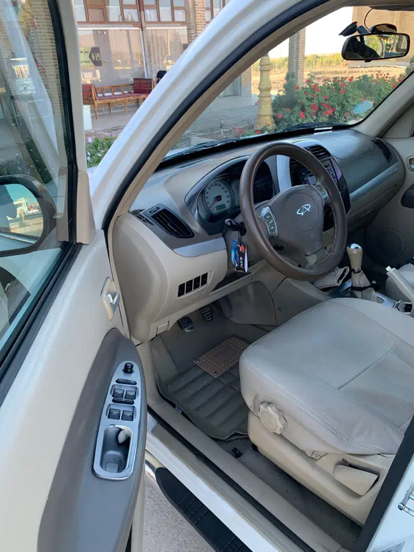 ام وی ام X33 دنده‌ای ساده - 1391