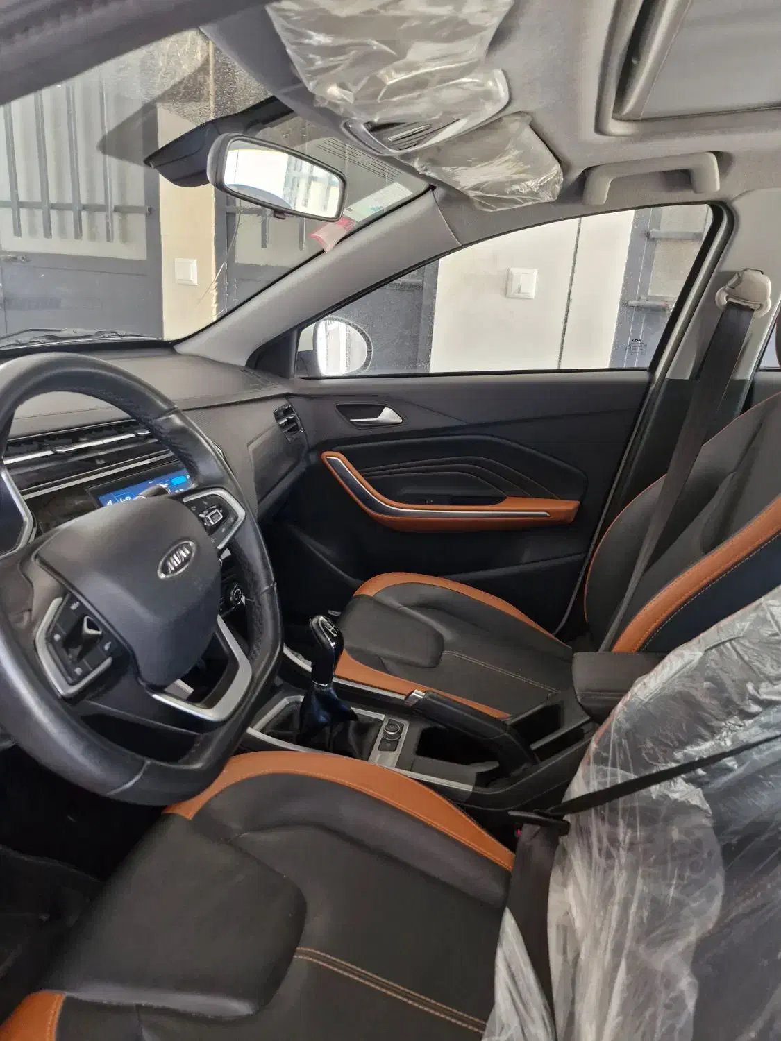 ام وی ام X22 پرو دنده‌ای - 1403